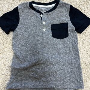 Boys 3T Shirt
